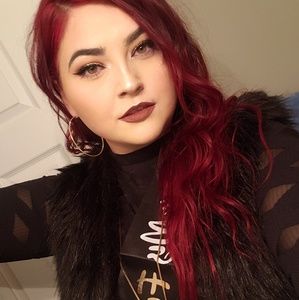 Meet your Posher, Lexie